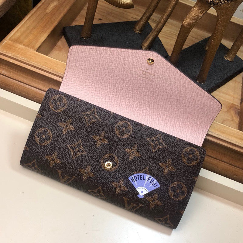LOV2 Bags - Luxurious Bags  2417