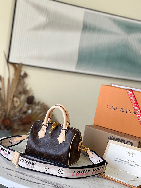 Fashion Lu-Vi bags - 4463