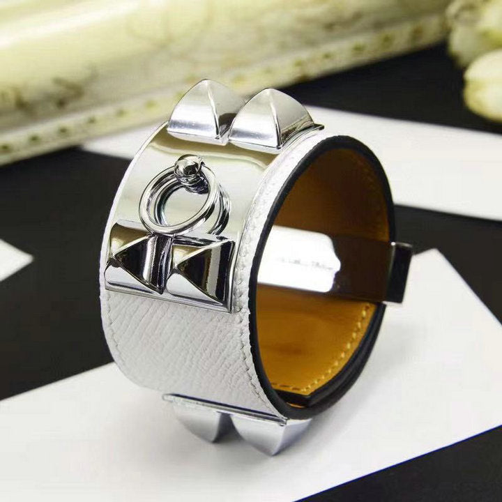 SAMC - HMS Jewelry - 151