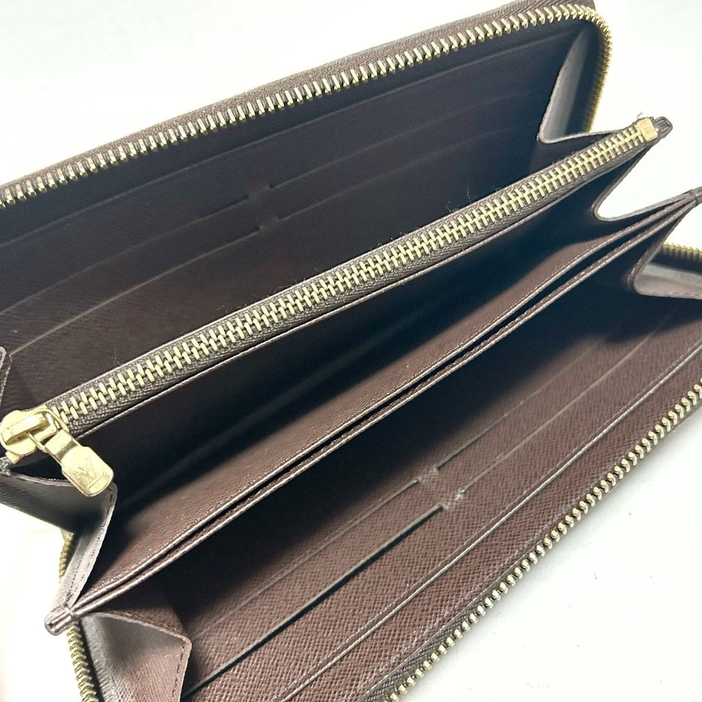 Louis Vuitton Zippy  Canvas Wallet  ()