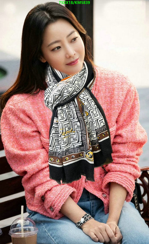 SAMC - FDE Scarves - 017