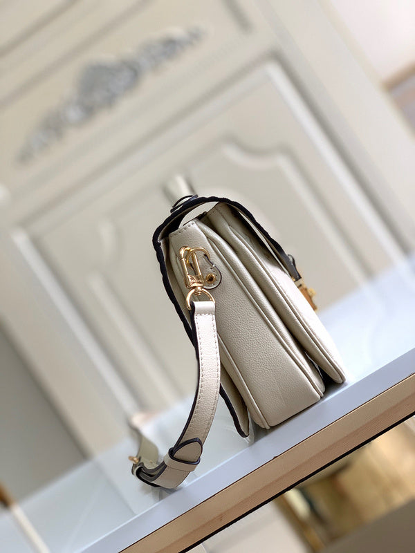 LOV2 Bags - Luxurious Bags  1807