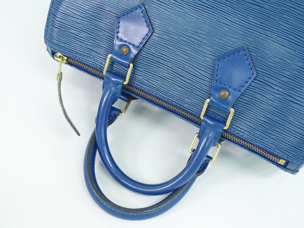 Louis Vuitton Speedy 25  Leather Handbag