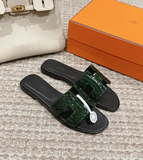 SAMC - HMS Women Shoes - 586