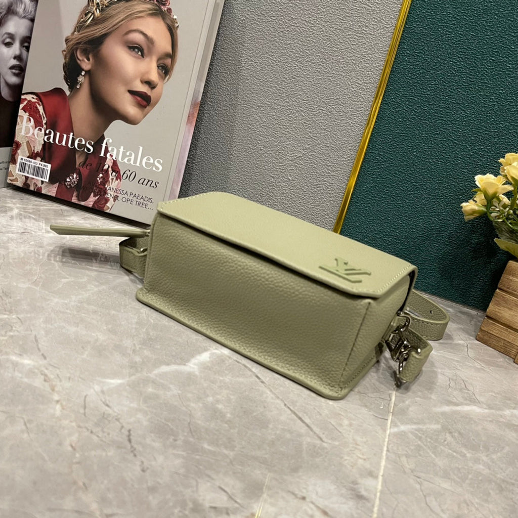 EN - Luxury Bags LUV 866