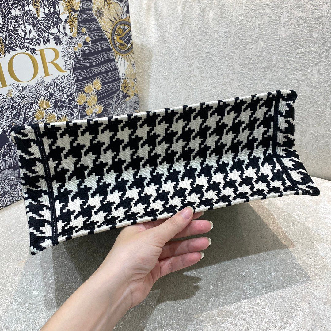 GLAMI MeGLAMIum Book Tote Black Macro Houndstooth Embroidery, Blue, For Women WomenÃ¢â‚¬â„¢s Handbags, Shoulder Bags, 36cm CD M1296ZTQT_M911