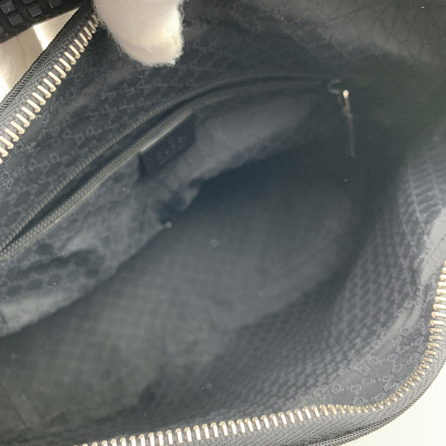 Gucci Shoulder Bag -