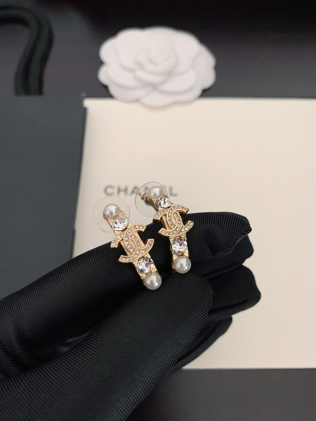EN - Lux Earring CHL 035