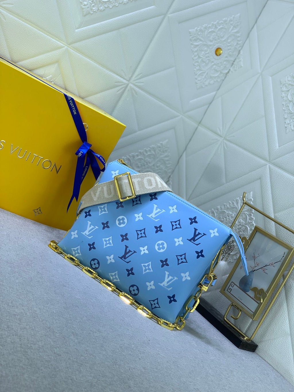 EN - Luxury Bags LUV 879