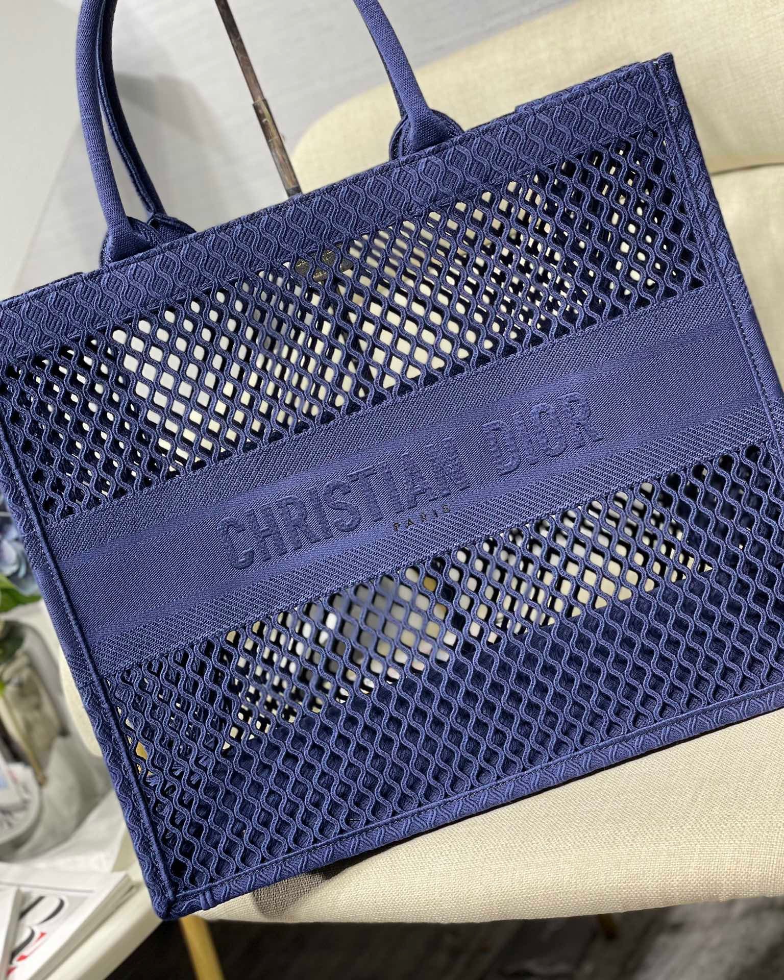 GLAMI Large Book Tote Blue, For Women, WomenÃ¢â‚¬â„¢s Handbags 16.5in/42cm CD