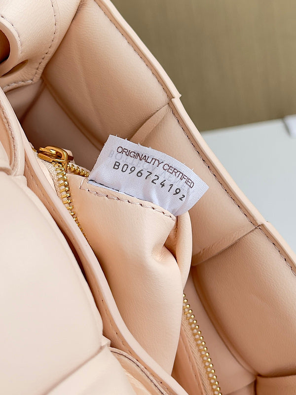 Glamy - BOV Bags - 805