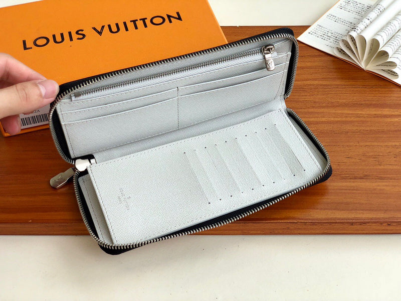 Fashion Lu-Vi bags - 3325