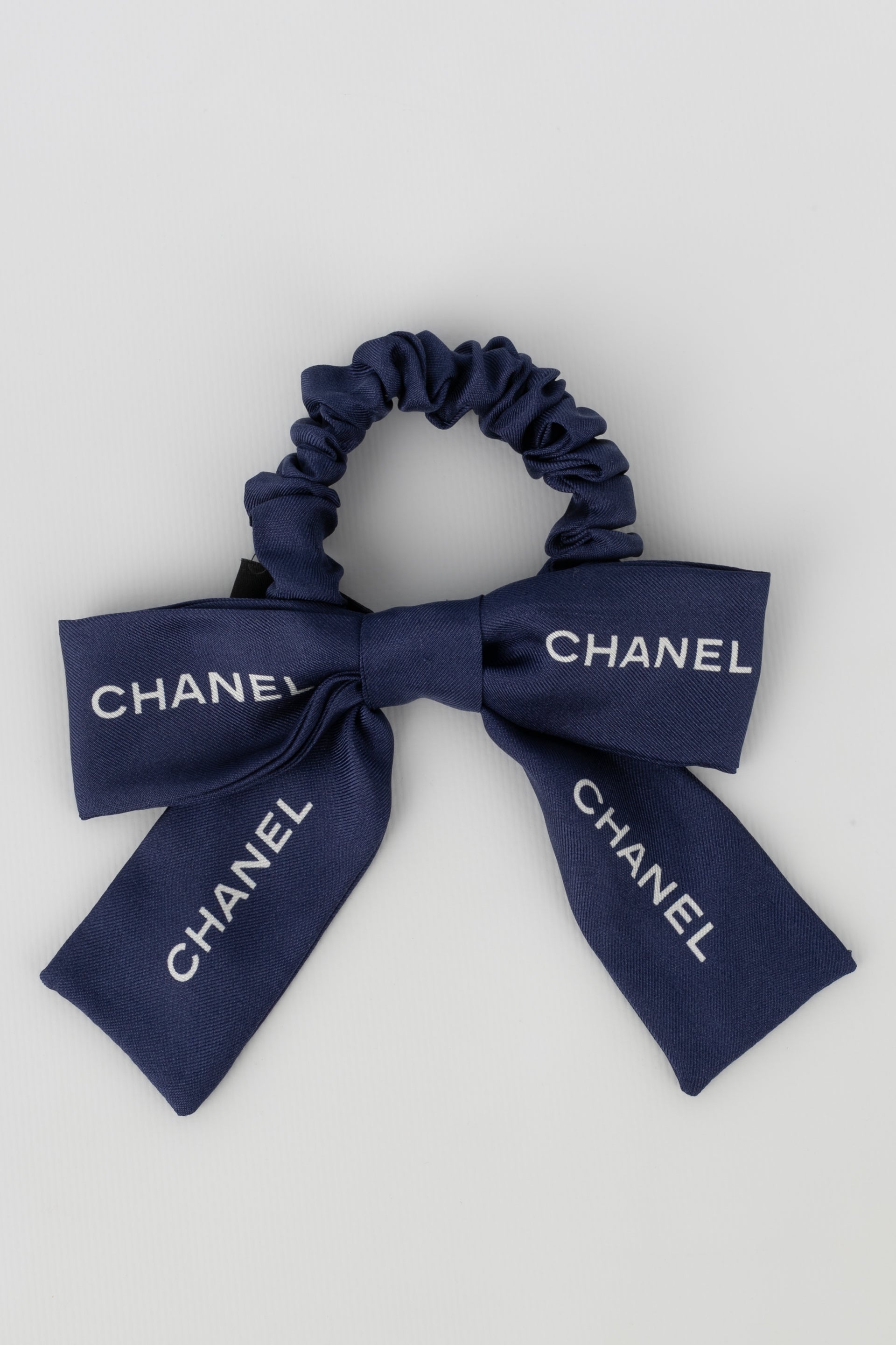 Accessoire de tÃƒÆ’Ã‚Âªte Chanel