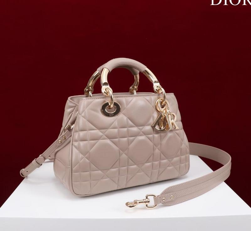 SAMCC - DOR Bags - 099