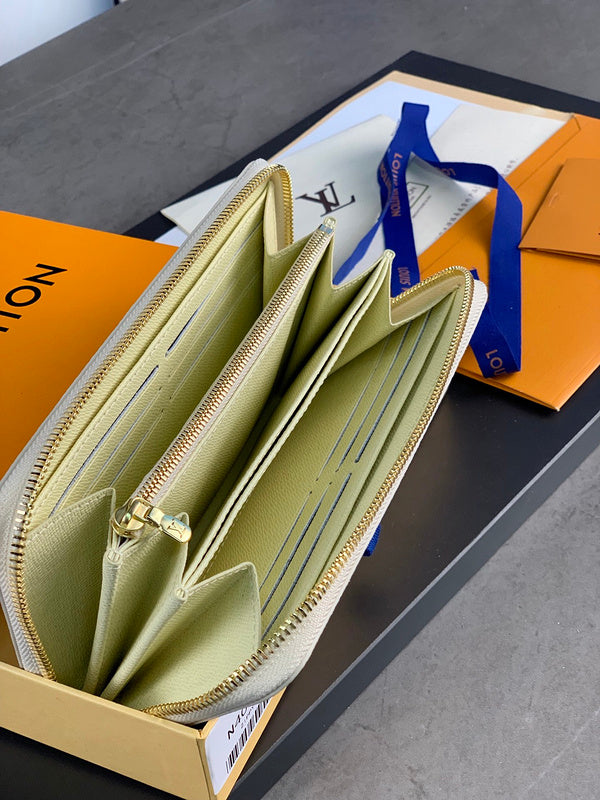 Glami-i LOV Wallets - 223