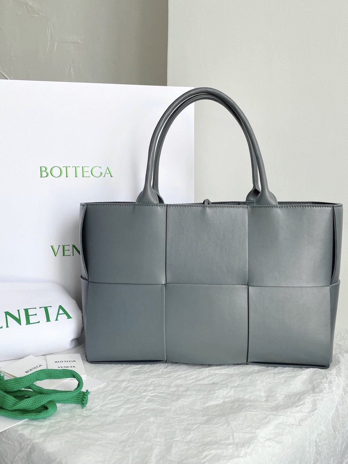 GLAMI Arco Tote Bag For Women 16.14in/41cm