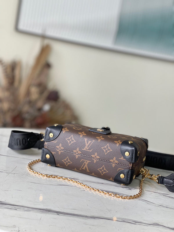 Fashion Lu-Vi bags - 4635