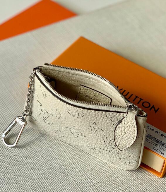 SAMC - Mix Wallets - 002