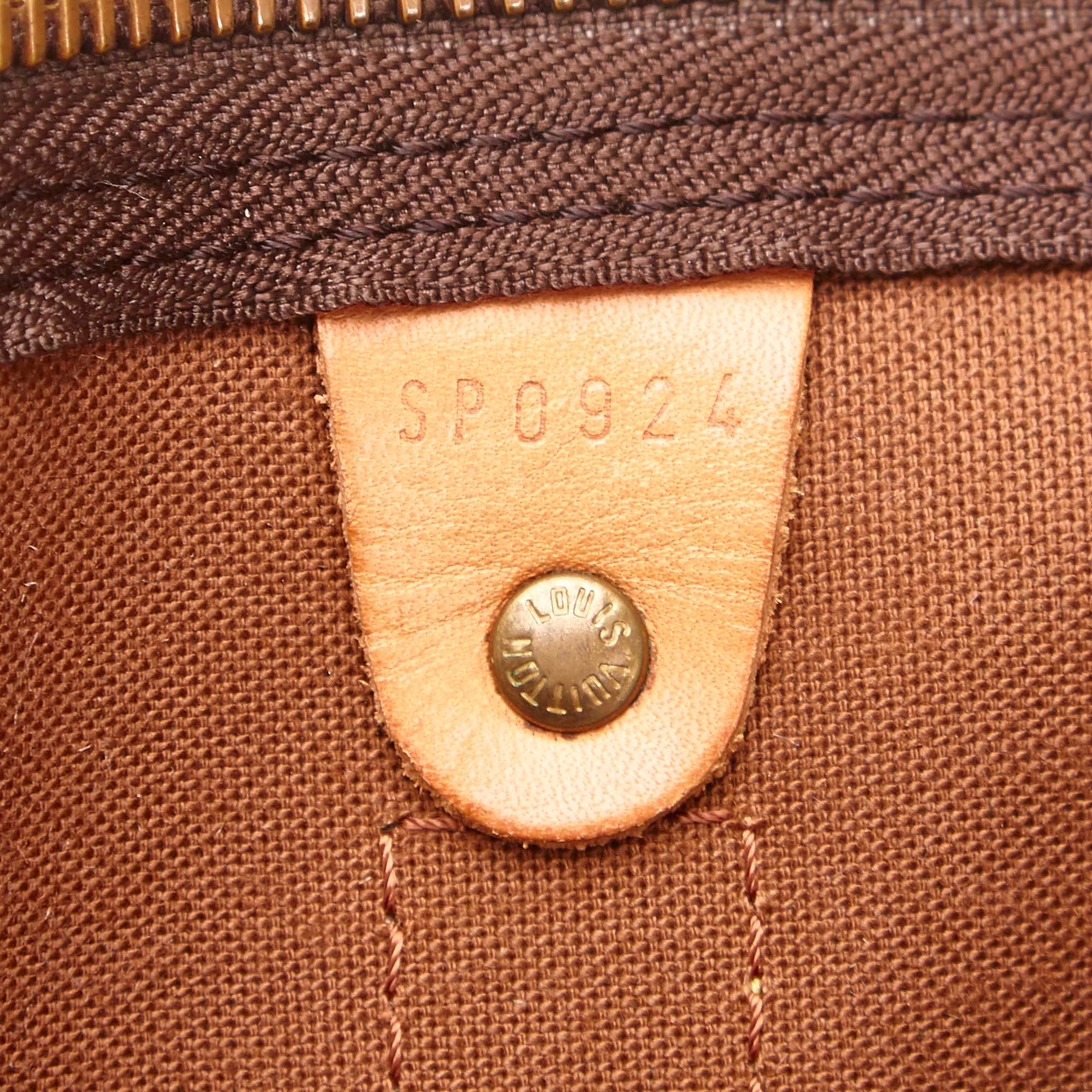 Louis Vuitto Keepall 50 Monogram Canvas Travel Bag