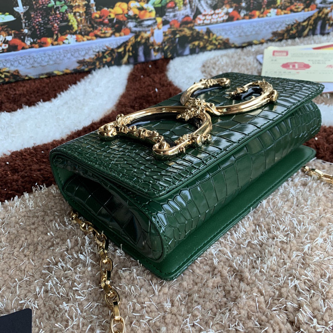 GLAMI GLAMI Girls Cross Body Bag Dark Green For Women 8.3in/21cm GLAMI