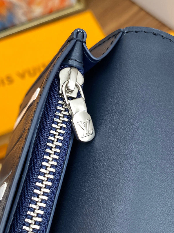 LOV2 Bags - Luxurious Bags  2369