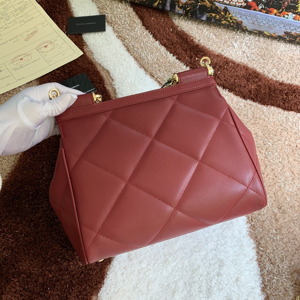 GLAMI MeGLAMIum Sicily Bag In Quilted Burgundy For Women 10.2in/26cm GLAMIÃ‚Â 