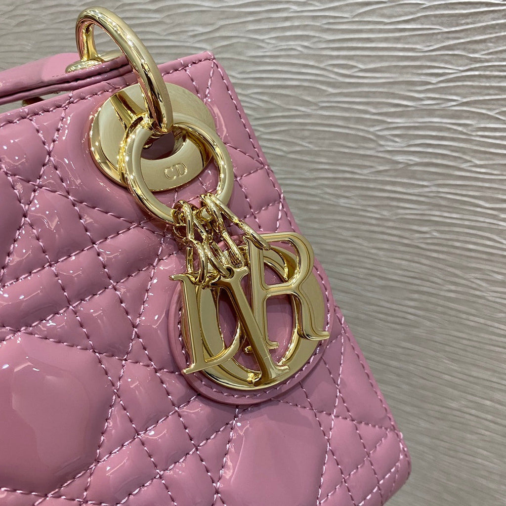 GLAMI Mini Lady Bag with Chain Gold Toned Hardware, Coral Pink, For Women WomenÃ¢â‚¬â„¢s Handbags, 18cm CD