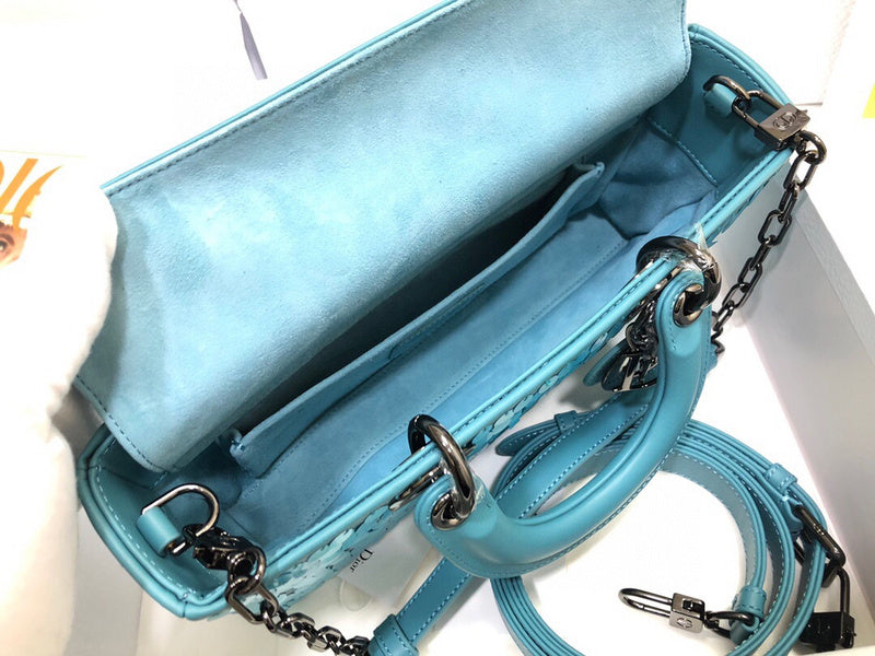 ELE - Dir Bags - 1699
