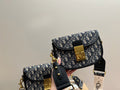 EN - Luxury Bags DIR 363