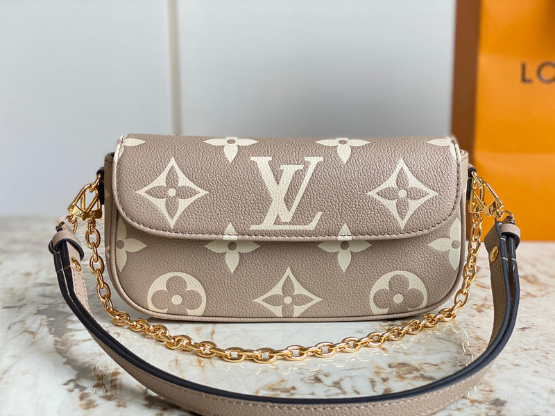 Glamy - LOV Bags - 934