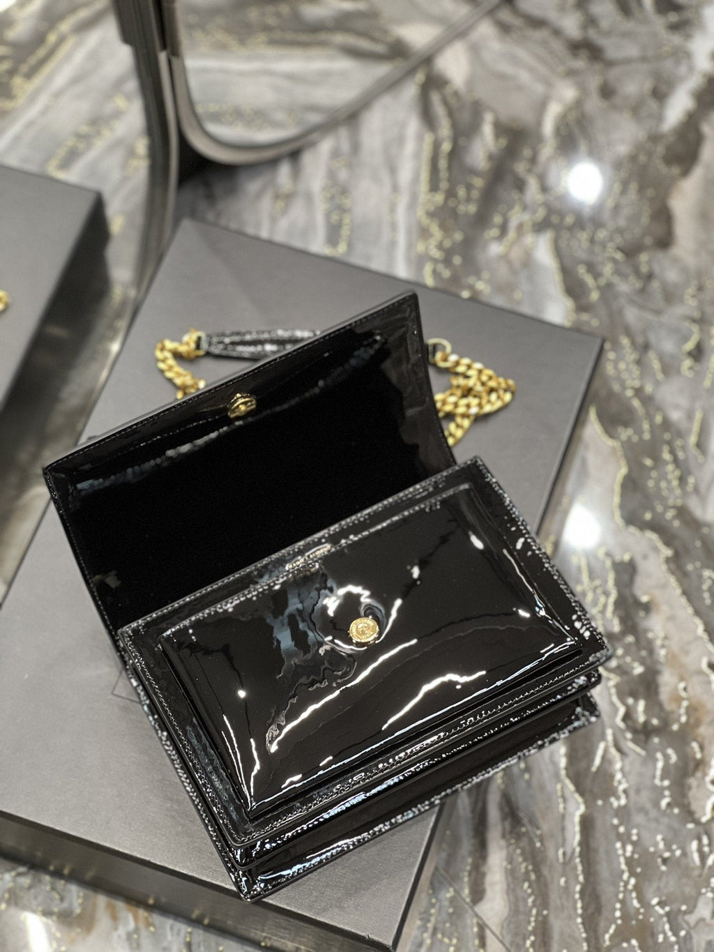 GLAMI Sunset MeGLAMIum Chain Bag For Women 8.6in/22cm Black YSL