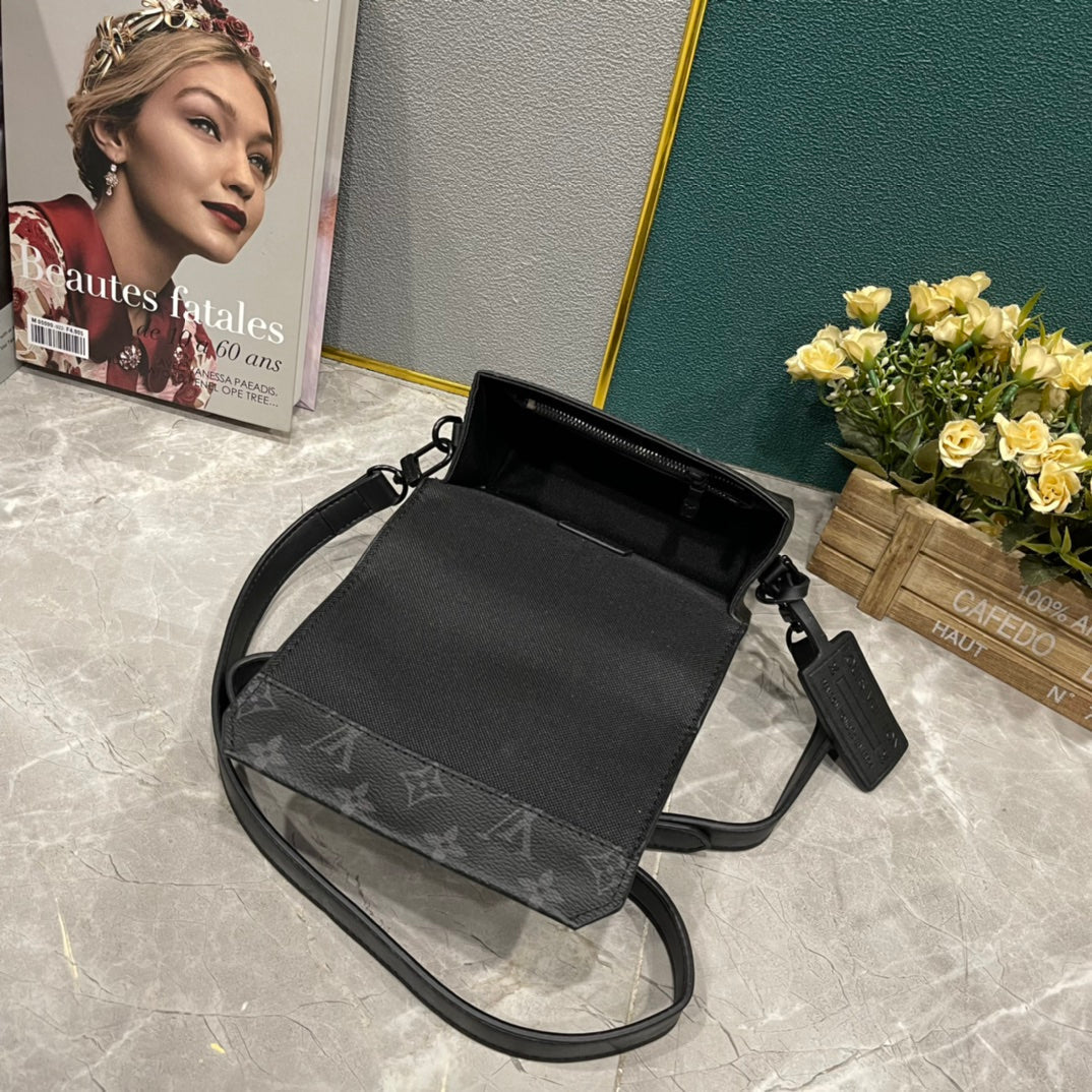 EN - Luxury Bags LUV 868