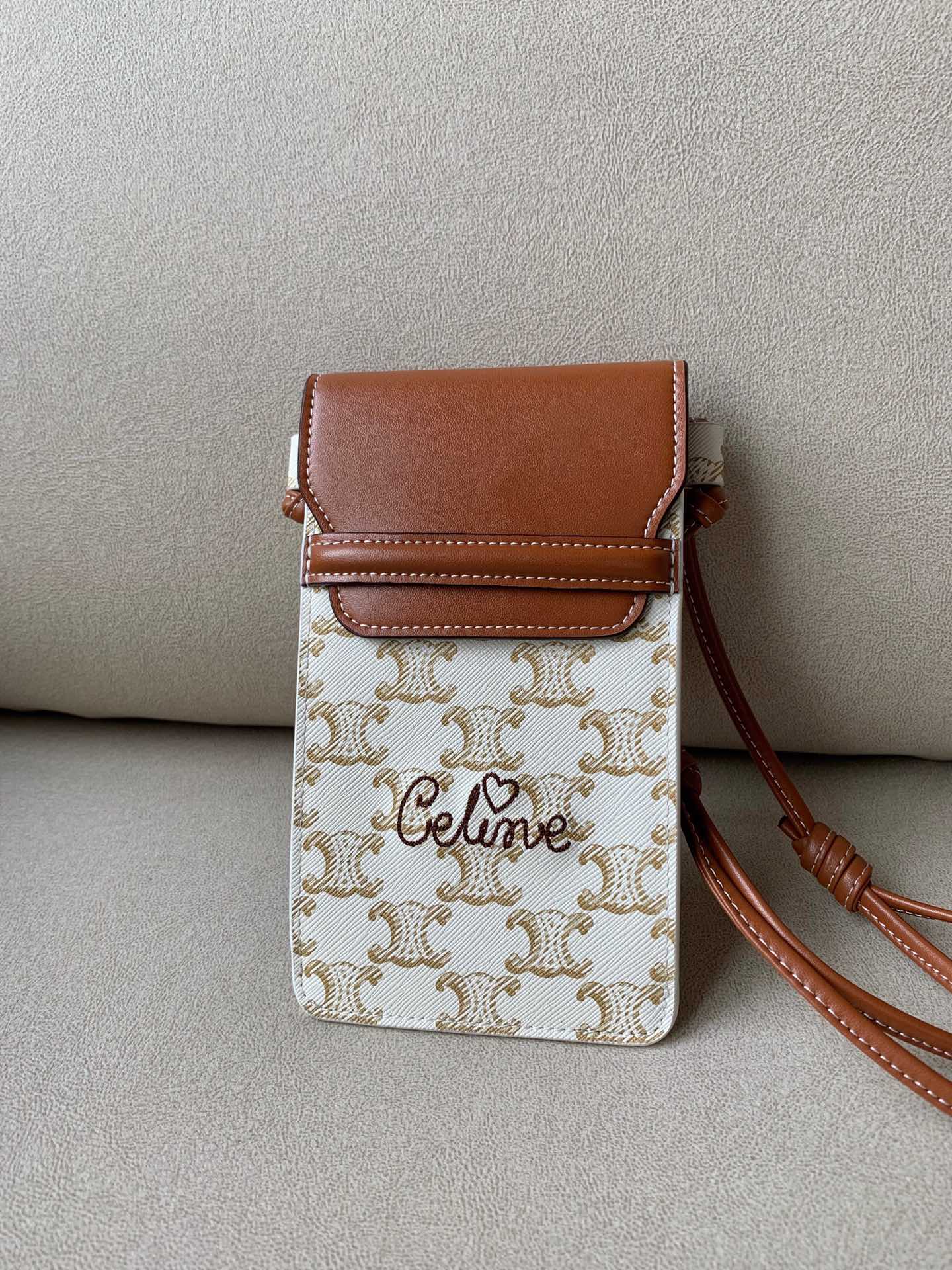 GLAMI Printed Embroidered GlamIip Phone Bag White For Women 7.2in/18cmÃƒâ€šÃ‚Â 
