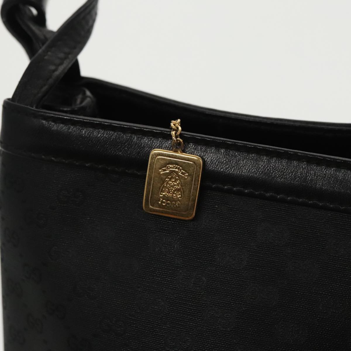 GUCCI Micro GG Canvas Shoulder Bag Black 80173