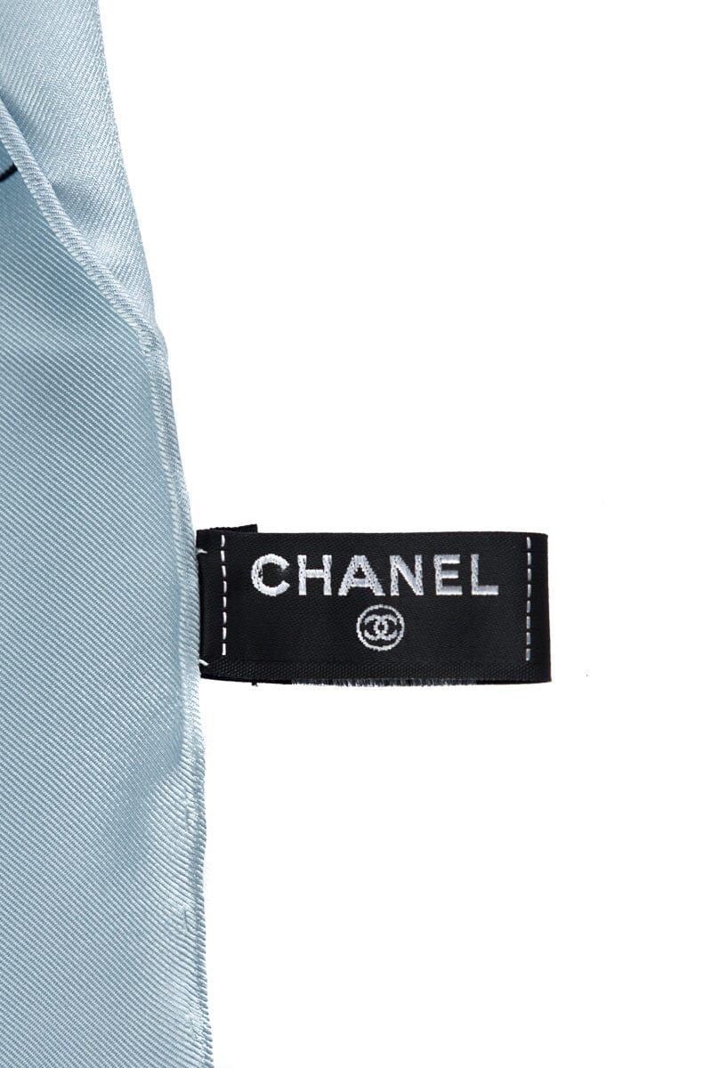 Chanel square Blue & White 31  Scarf