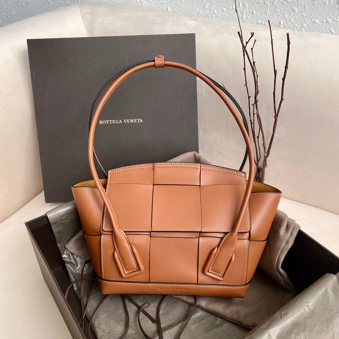 GLAMI Arco Bag For Women 12in/33cm In Brown
