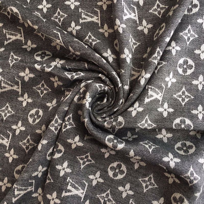 EN - Luxury LUV  Scarf 019