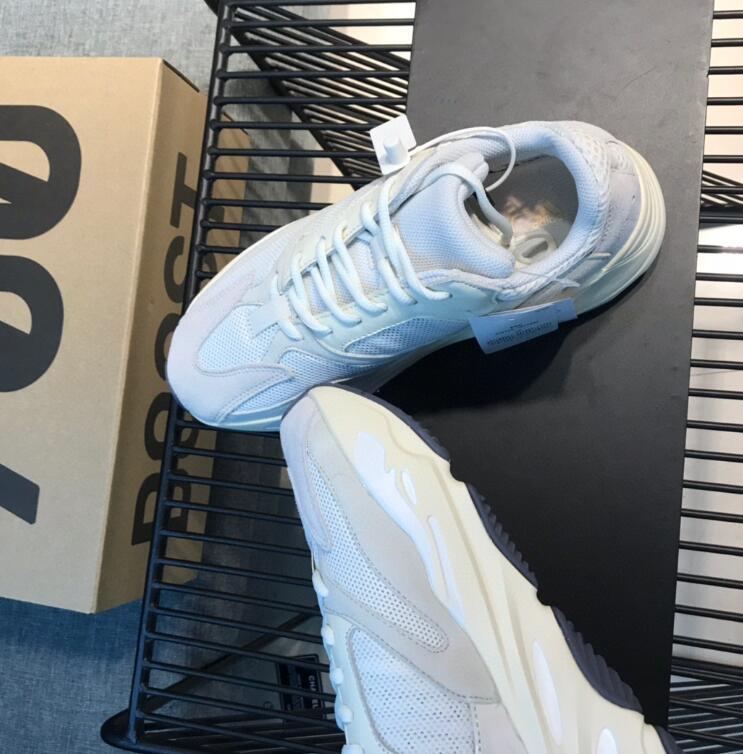 SAMC - YZO Sneakers - 352