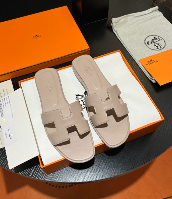 SAMC - HMS Women Shoes - 565