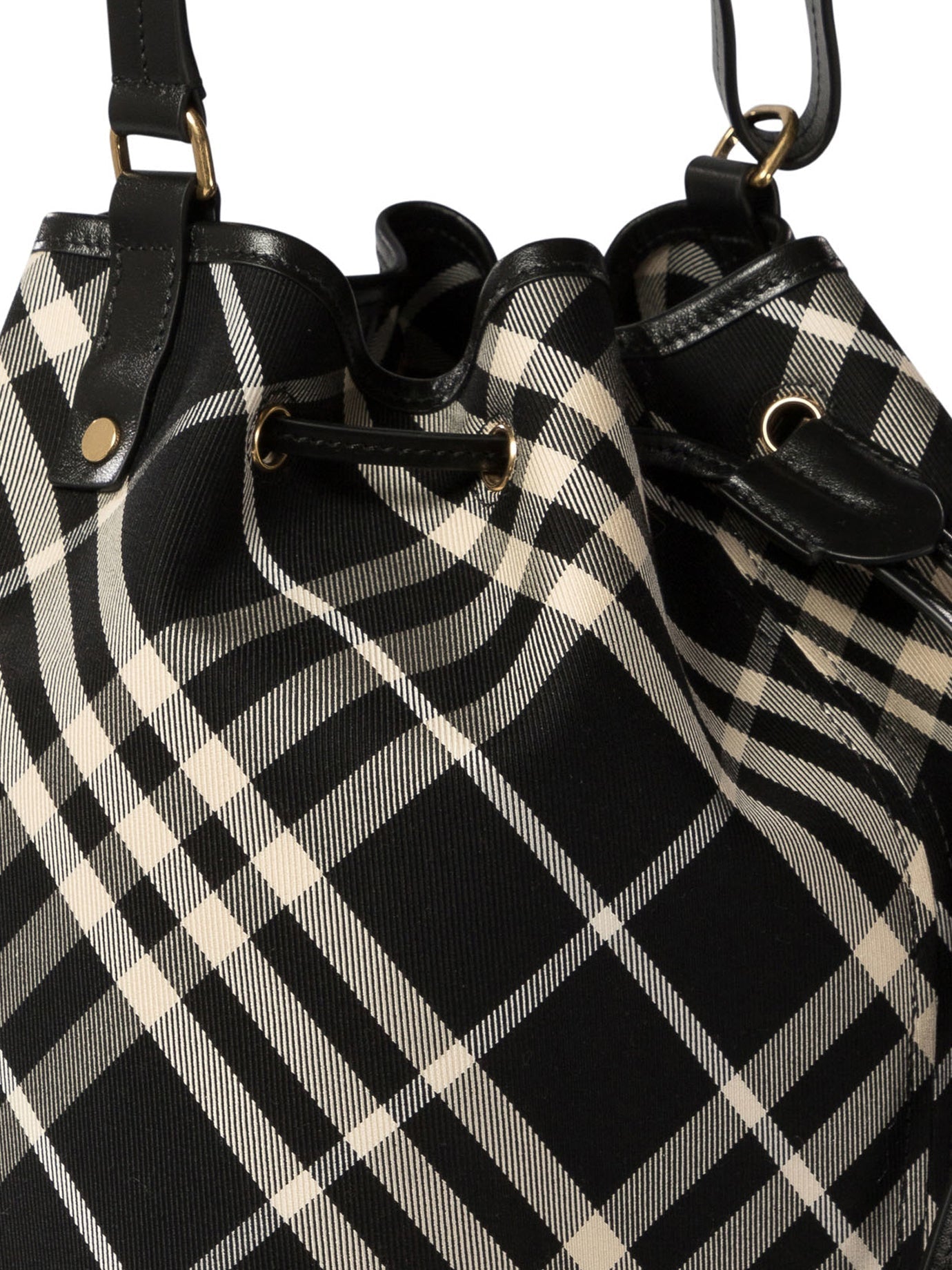 MEDIUM CHECK BUCKET BAG