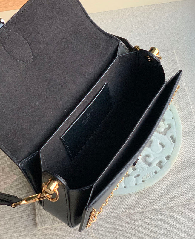 LOV2 Bags - Luxurious Bags  2625