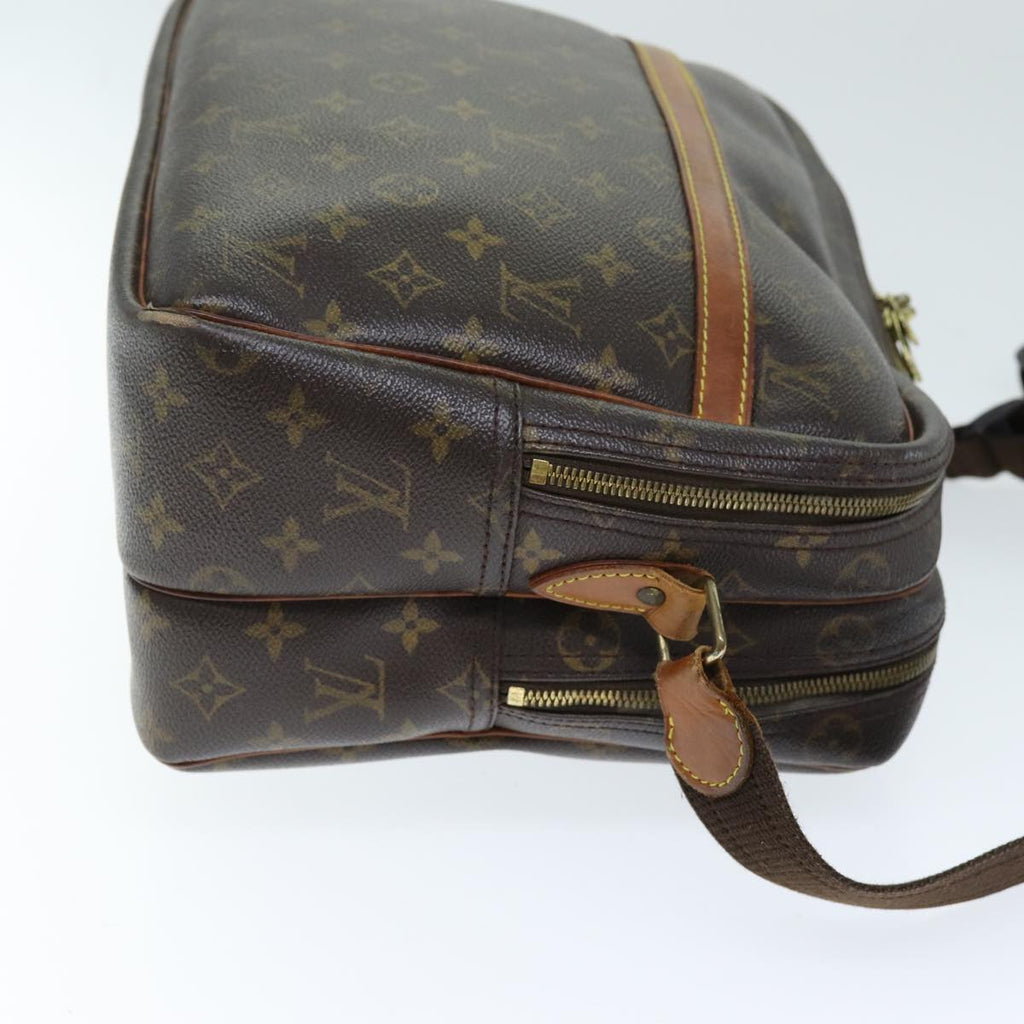 Louis Vuitton Monogram Reporter Gm Shoulder Bag