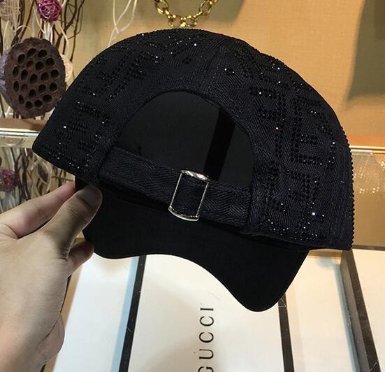 SAMC - Mix Hats - 059