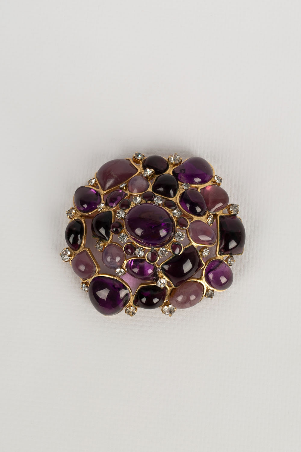 Broche Casty