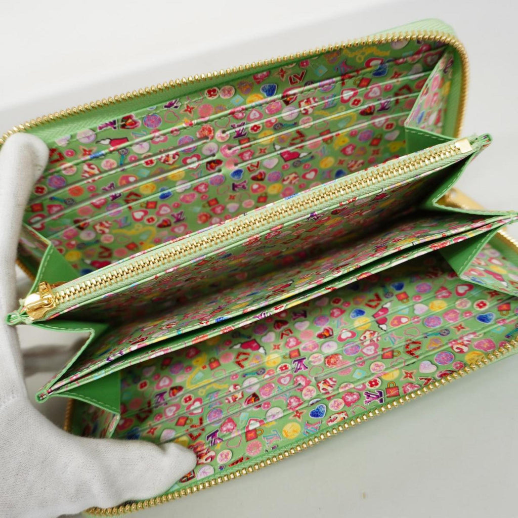 Louis Vuitton Zippy Wallet  Patent Leather Wallet  ()