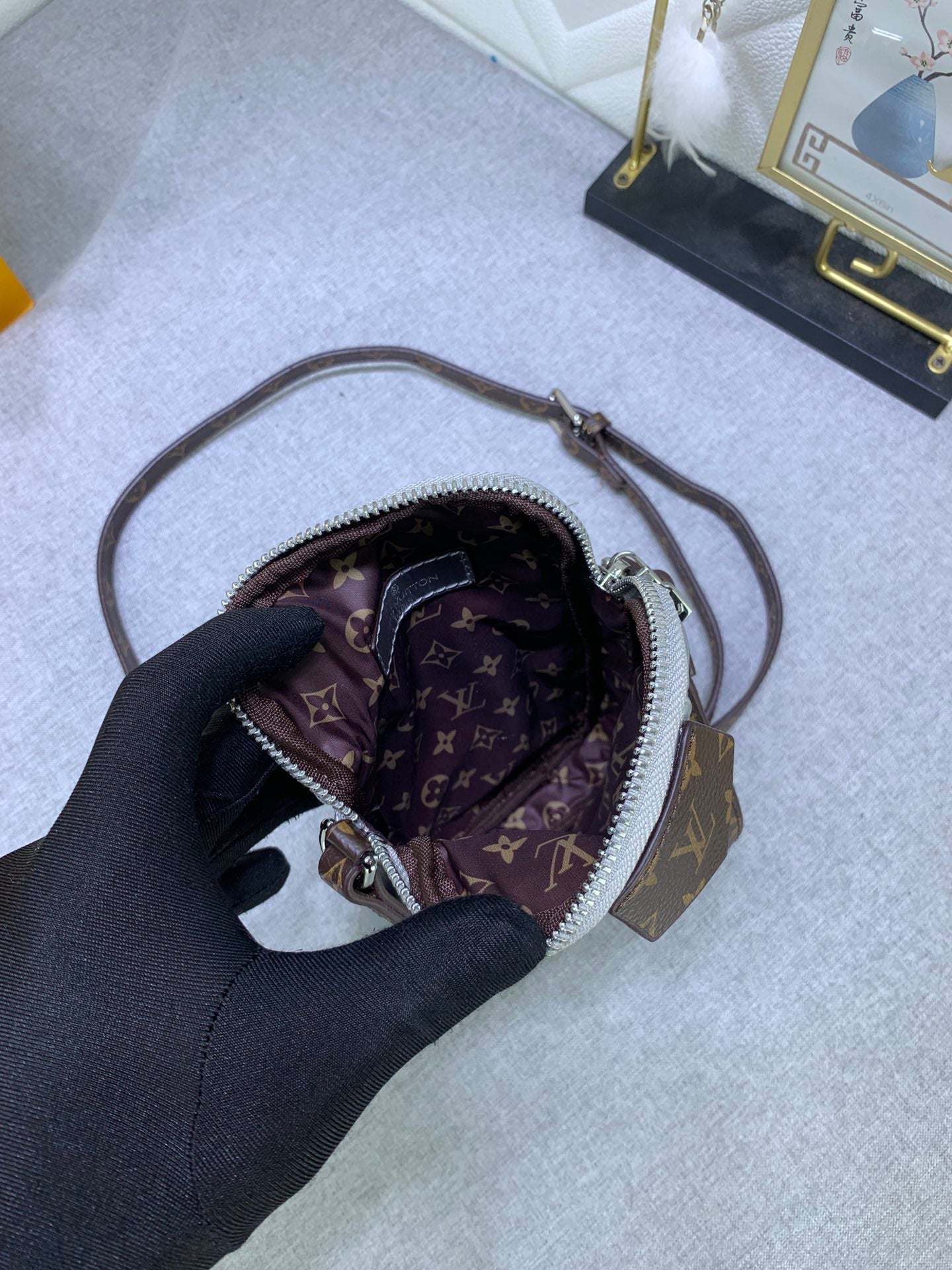 EN - New Bag LUV 622