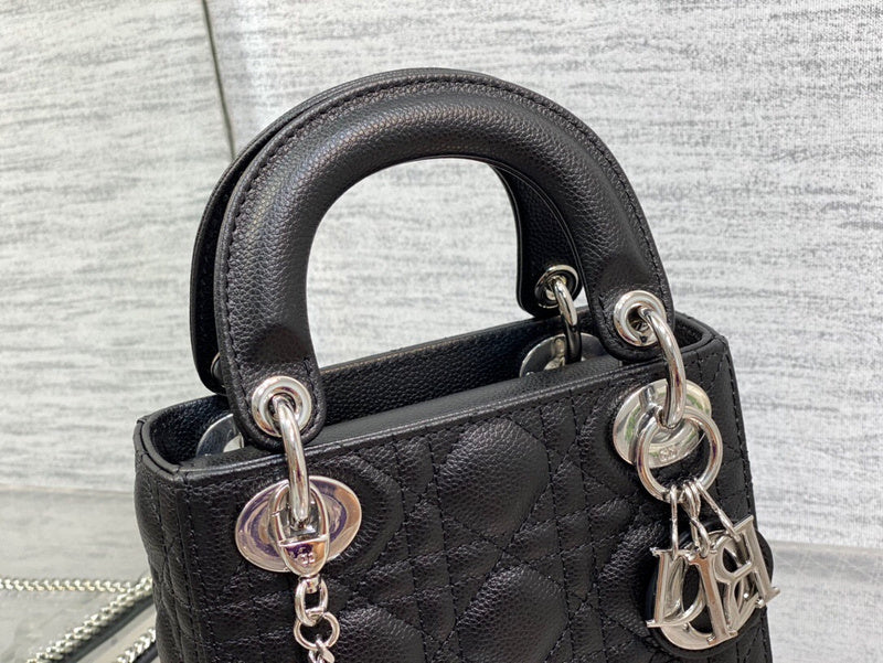 ELE - Dir Bags - 1853