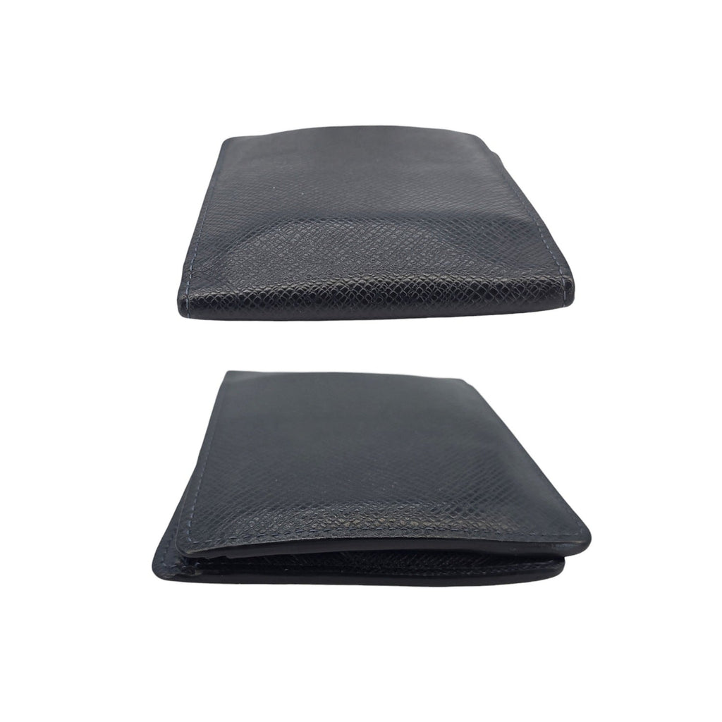 Louis Vuitton Taiga Bifold Multiple Wallet