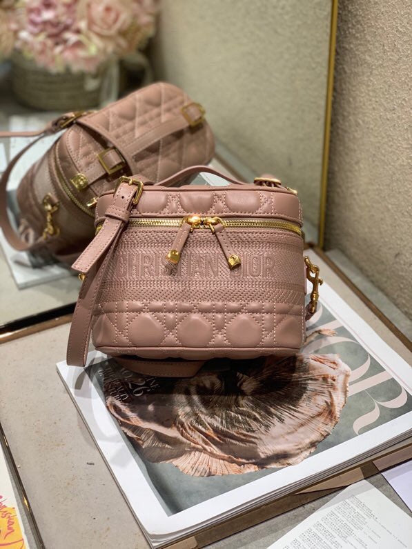 ELE - Dir Bags - 1953