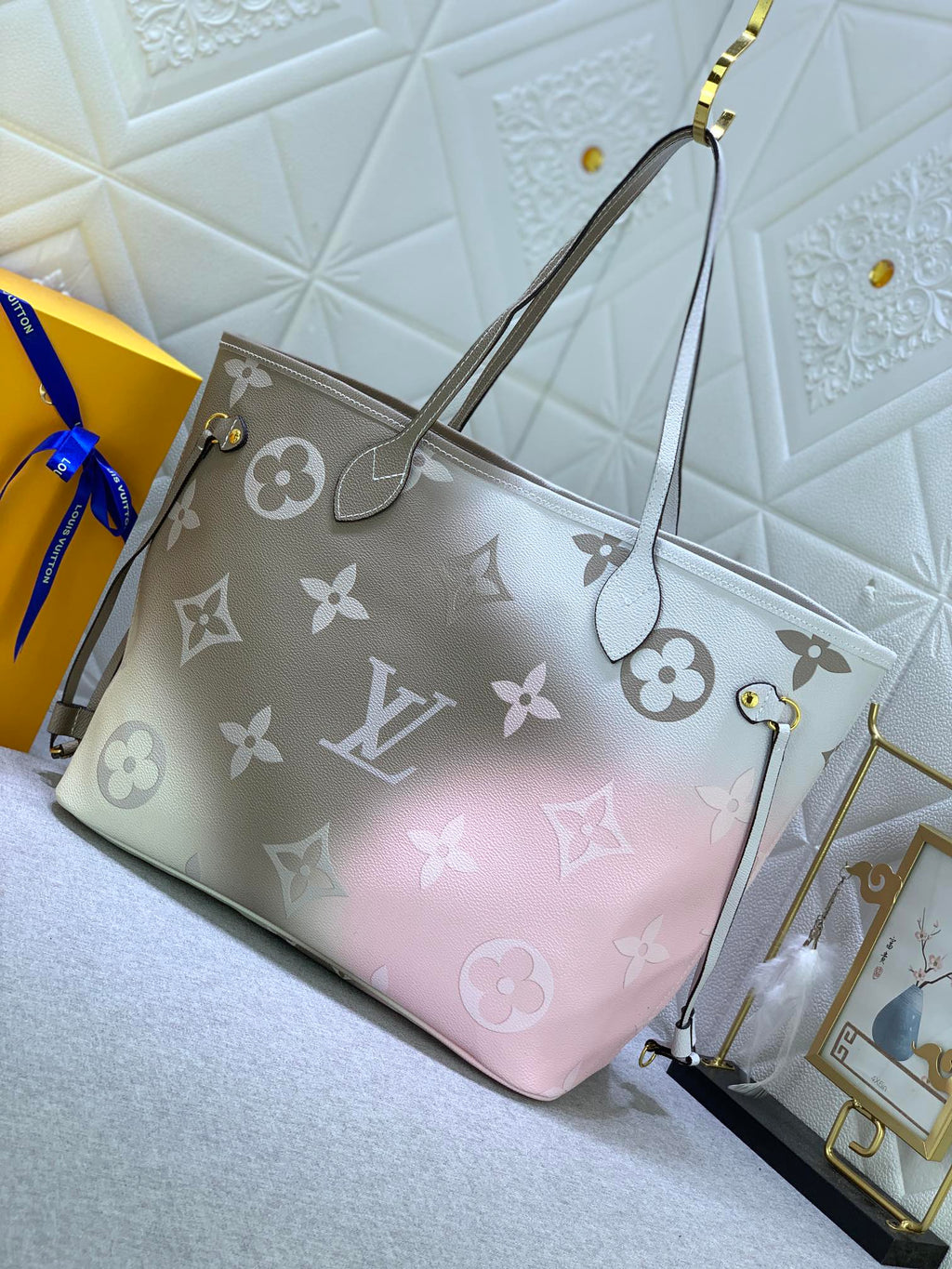 EN - New Bag LUV 650